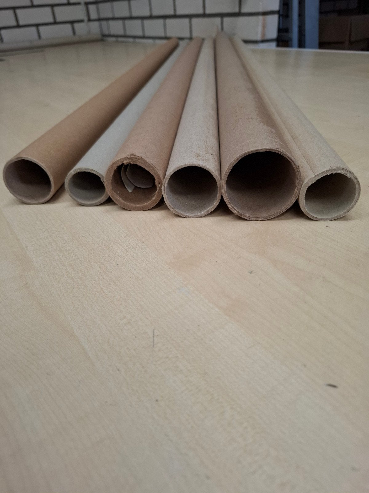 kartonnen buizen voor te knutselen., Ophalen, Papier of Karton