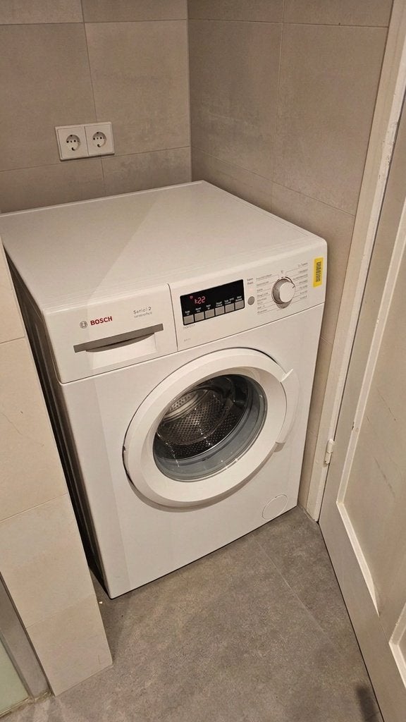 Bosch Serie 2 wasmachine WAB28262NL 6 kg A+++, Witgoed en Apparatuur, Ophalen, Minder dan 85 cm, Zo goed als nieuw, 1200 tot 1600 toeren