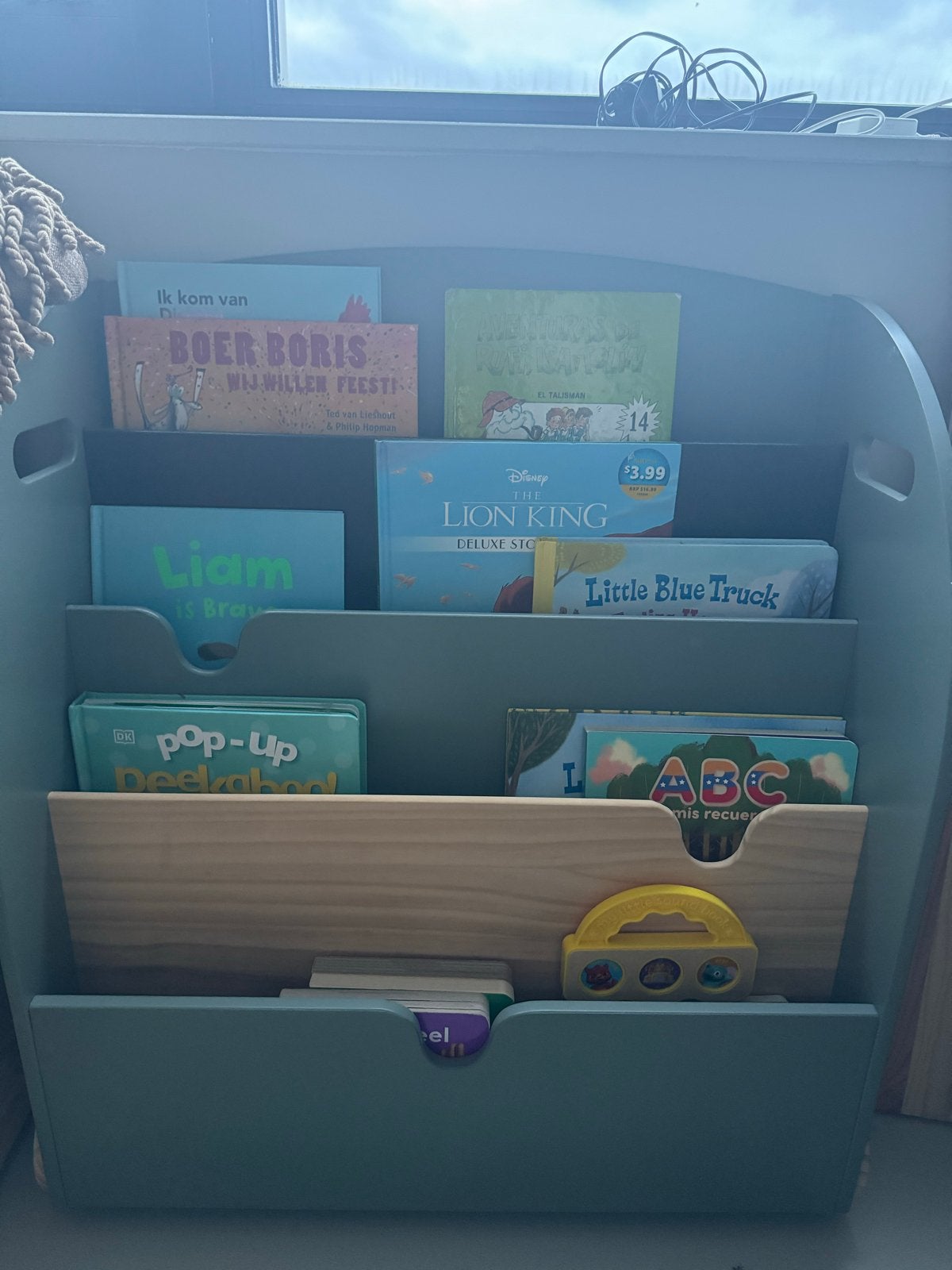 Vertbaudet boekenrek op wielen - Groen, Ophalen, Met plank(en), Gebruikt, 50 tot 100 cm