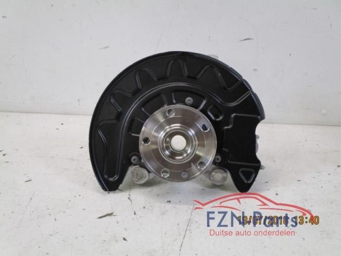 VW Golf 7 Fusee Links, Ophalen of Verzenden, Gebruikt