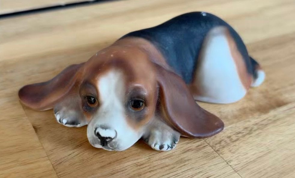 Basset hound puppy van porselein, Ophalen of Verzenden, Zo goed als nieuw, Dier