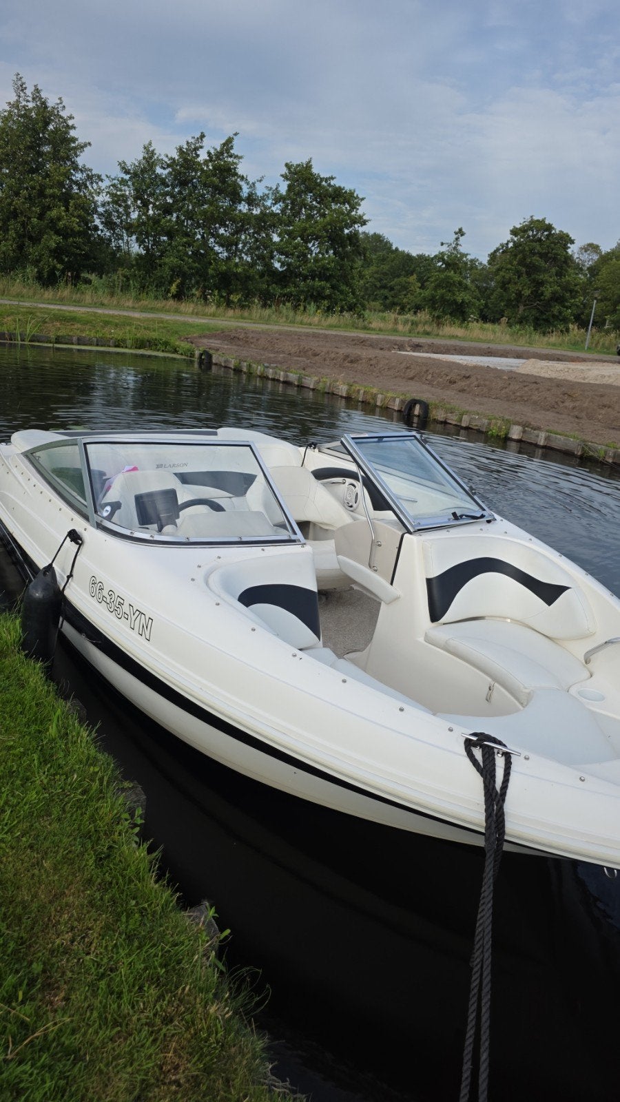 Larson Sport 180 speedboot met 145 pk inboard motor, Watersport en Boten, Speedboten, Ophalen, Overige merken, Binnenboordmotor