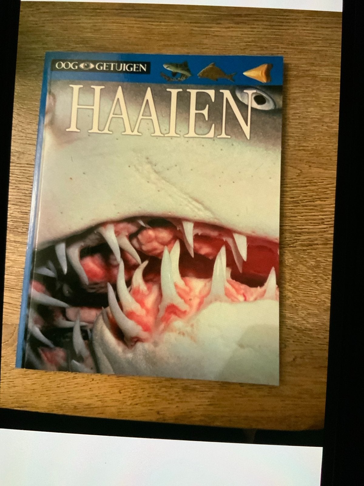 Ooggetuigen: Haaien - Fascinerende Wereld van Haaien, Ophalen of Verzenden, Zo goed als nieuw, Overige onderwerpen