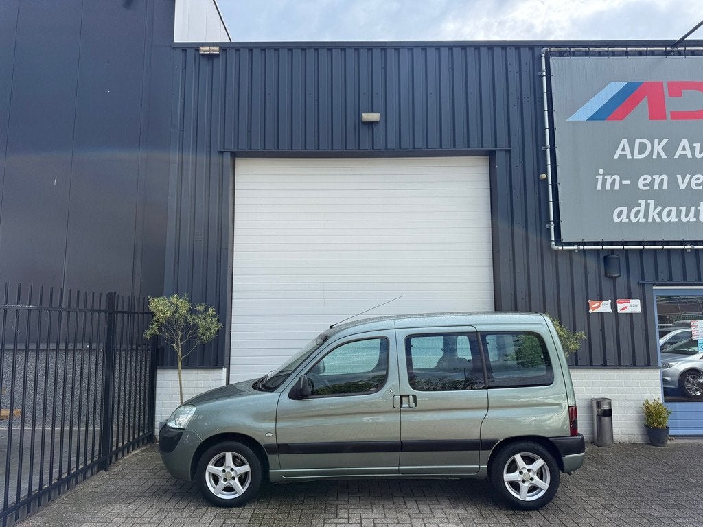 Peugeot Partner MPV 1.6-16V XT TREKHAAK/AIRCO/CRUISE/LM VELG, Auto's, Peugeot, Stof, Gebruikt, Zwart, 4 cilinders
