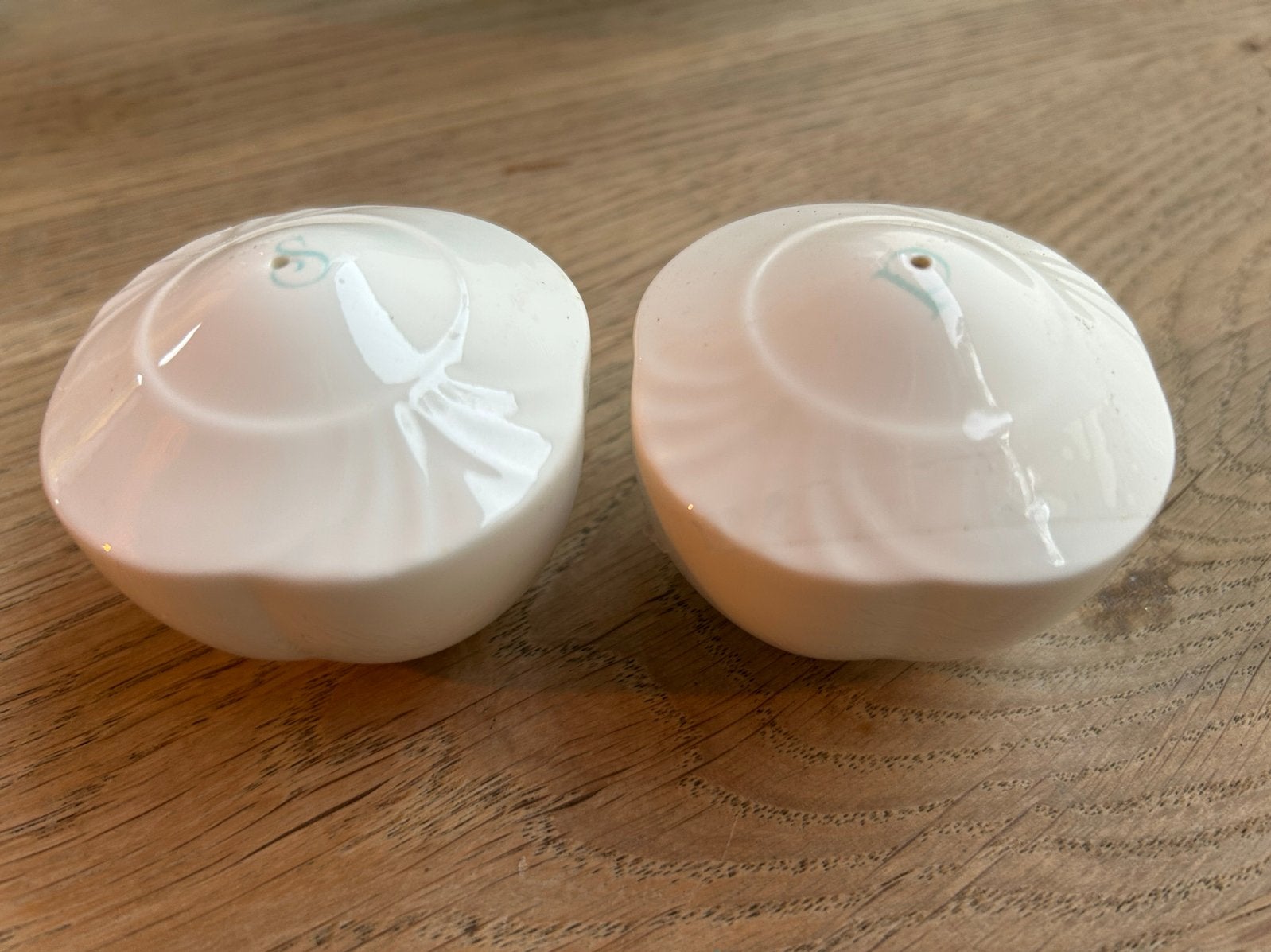 Villeroy & Boch Arco Weiss Peper- en Zoutstel, Overige typen, Ophalen of Verzenden, Zo goed als nieuw, Steen/keramiek
