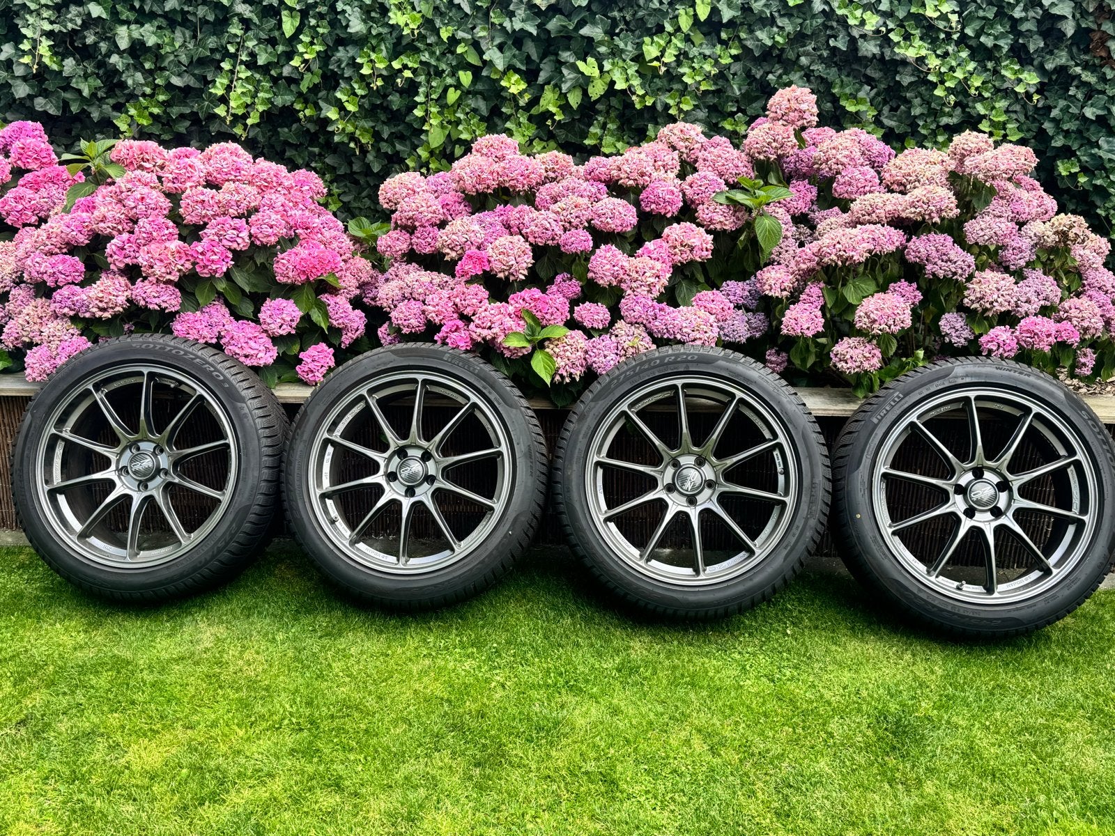 OZ Racing Hyper GT velgen met Pirelli winterbanden, Ophalen, Banden en Velgen, Winterbanden, Terreinwagen