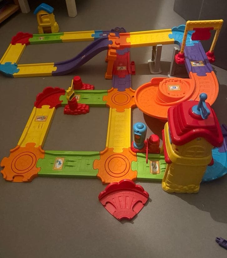VTech Toet Toet Auto's Treinbaan met Treintje, Kinderen en Baby's, Ophalen, Gebruikt, 2 tot 4 jaar