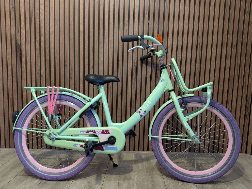 Alpina Clubb 22 inch meisjesfiets, Fietsen en Brommers, Terugtraprem, 22 inch, Gebruikt, Alpina