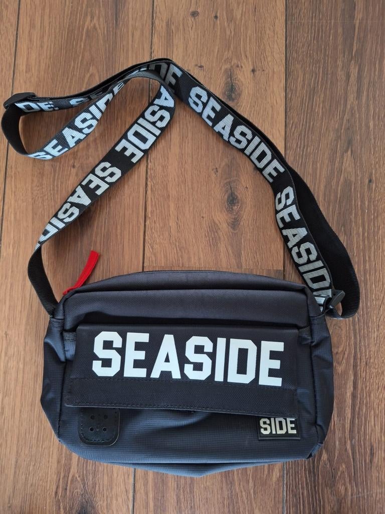Seaside schoudertas zwart met logo, Ophalen of Verzenden, Nieuw, Zwart, Overige merken