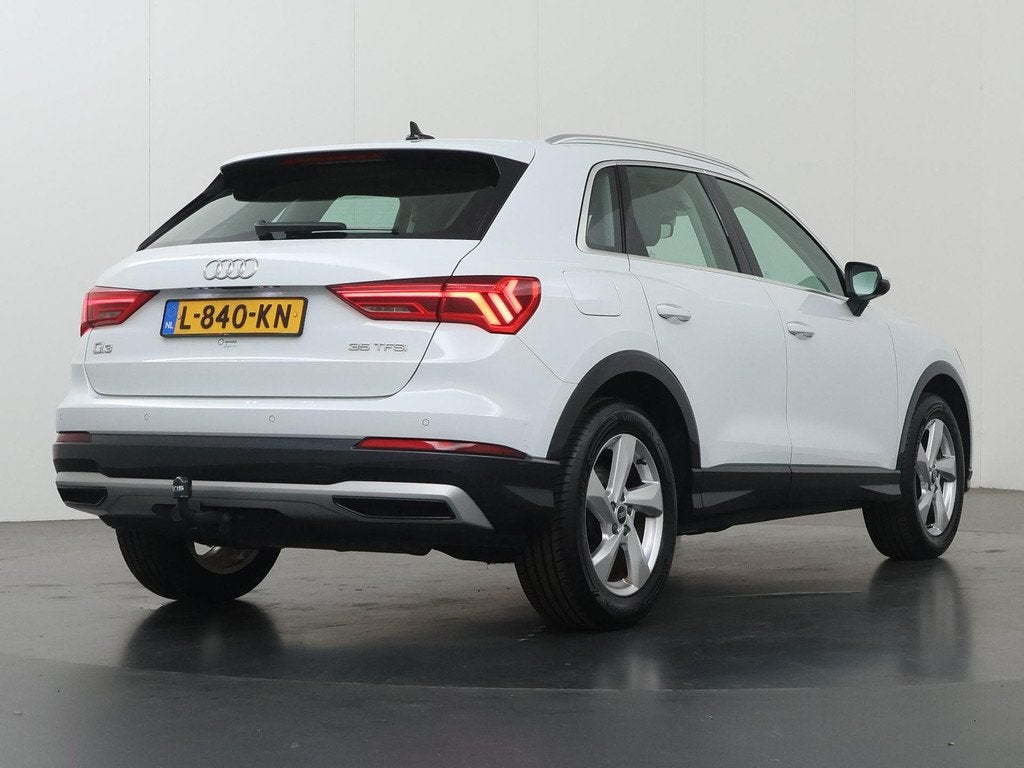 Audi Q3 35 TFSI Advanced edition | Trekhaak | Virtual cockpi, 4 cilinders, 150 pk, 1505 kg, Wit