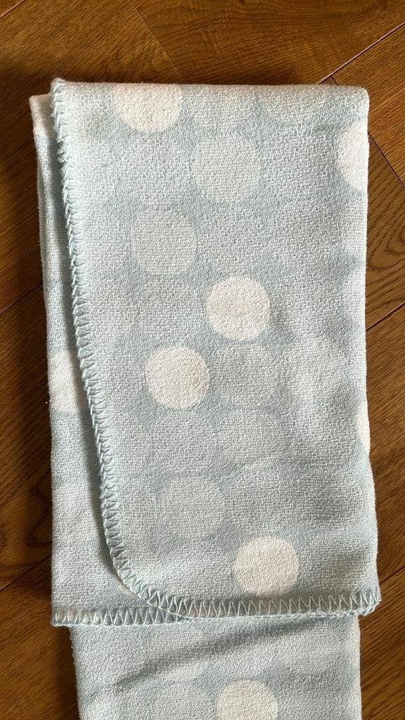 Lichtblauw ledikant dekentje 100% katoen 94x77cm zgan, Ophalen of Verzenden, Zo goed als nieuw, Ledikant
