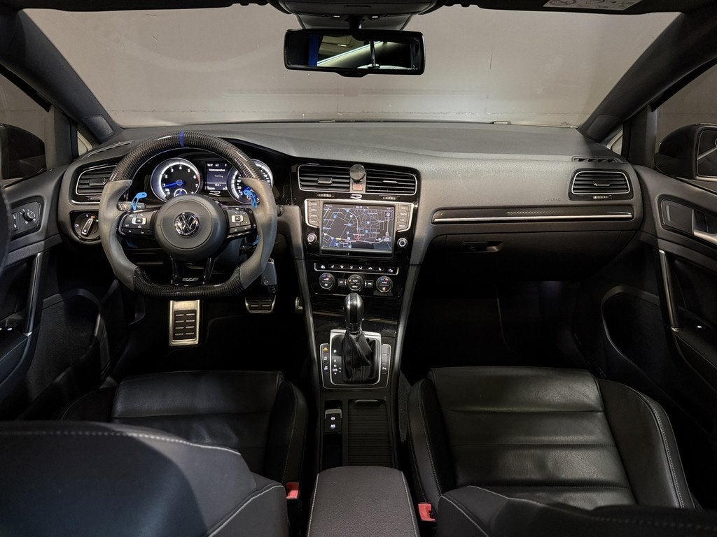 Volkswagen Golf 2.0 TSI R 4Motion | Camera | Panoramadak | 3, Automaat, Gebruikt, 4 cilinders, 1984 cc