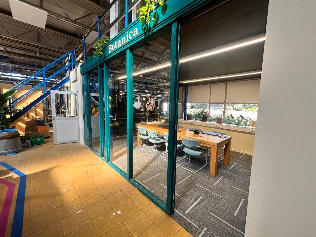 Botanica – Inspirerende vergaderruimte in Het Rif - Zwolle, 24 m², Huur, Kantoorruimte