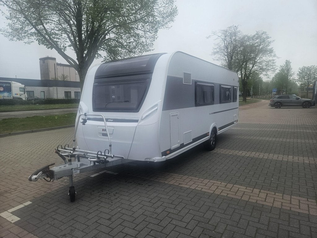 LMC Vivo 580 D Topstaat!!, Caravans en Kamperen, Bedrijf, Tot en met 3, Fietsenrek, Lengtebed