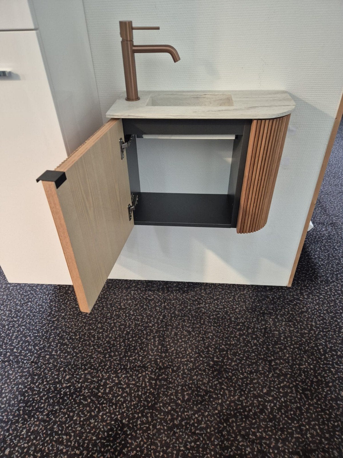 SPOTPRIJS: Mondiaz toiletkast 60cm breed, 25cm diep (excl. k, Ophalen, Nieuw