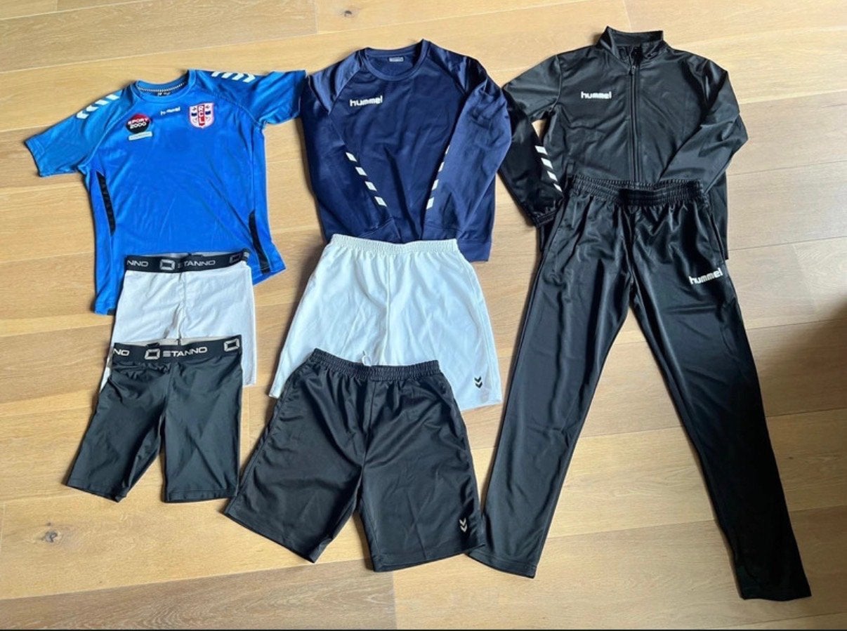 Hummel Sportkleding Maat 164, Ophalen of Verzenden, Gebruikt, Jongen of Meisje, Sport- of Zwemkleding