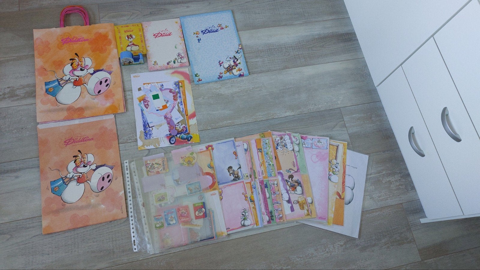 diddl verzameling, Ophalen of Verzenden, Diddl, Zo goed als nieuw, Papier, Kaart of Schrift