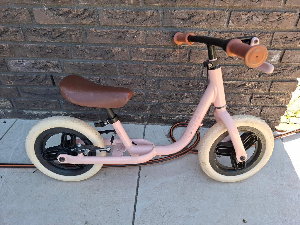 Roze loopfiets 10 Inch, Ophalen, Zo goed als nieuw, Loopfiets