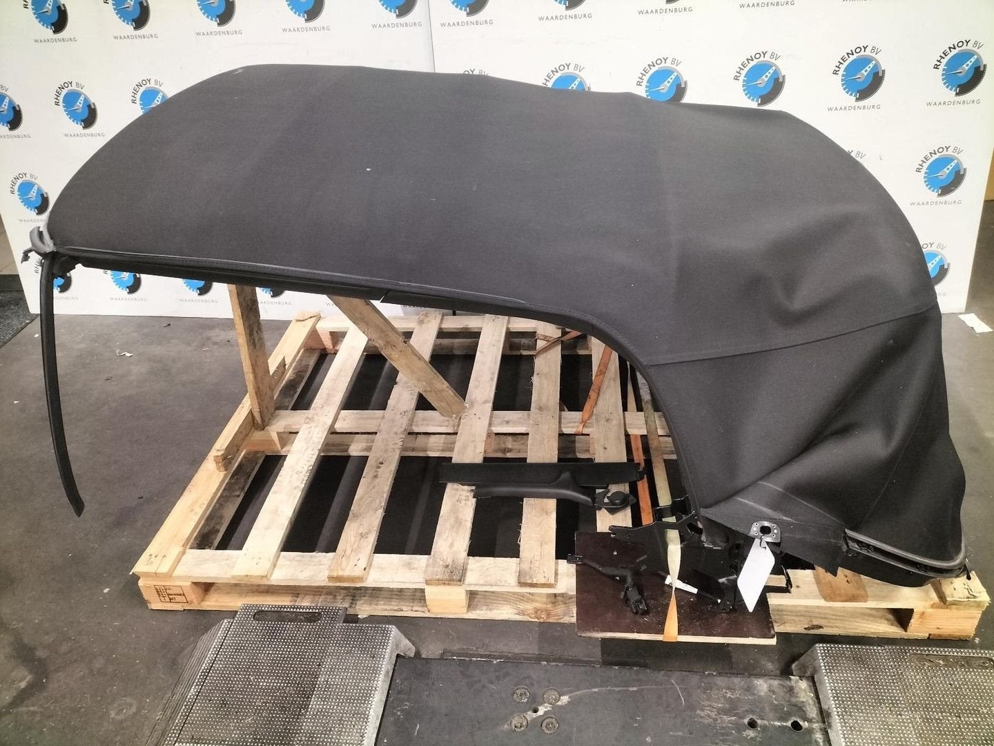 MINI (BMW) MINI F57 MINI Cabrio Cooper  CABRIOLET KAP EN FRA, Auto-onderdelen, Ophalen of Verzenden, Gebruikt, ARN erkend