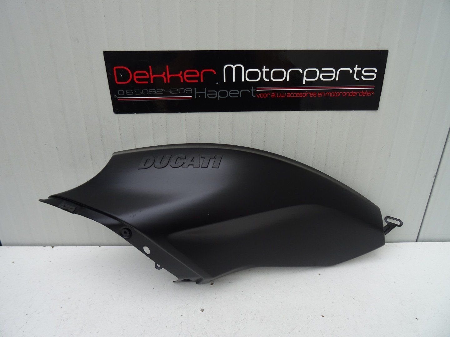 Linker Tankkap / Zijkap Ducati Diavel 1260 / 1260S 2019-2022, Gebruikt, -, -, Ophalen of Verzenden