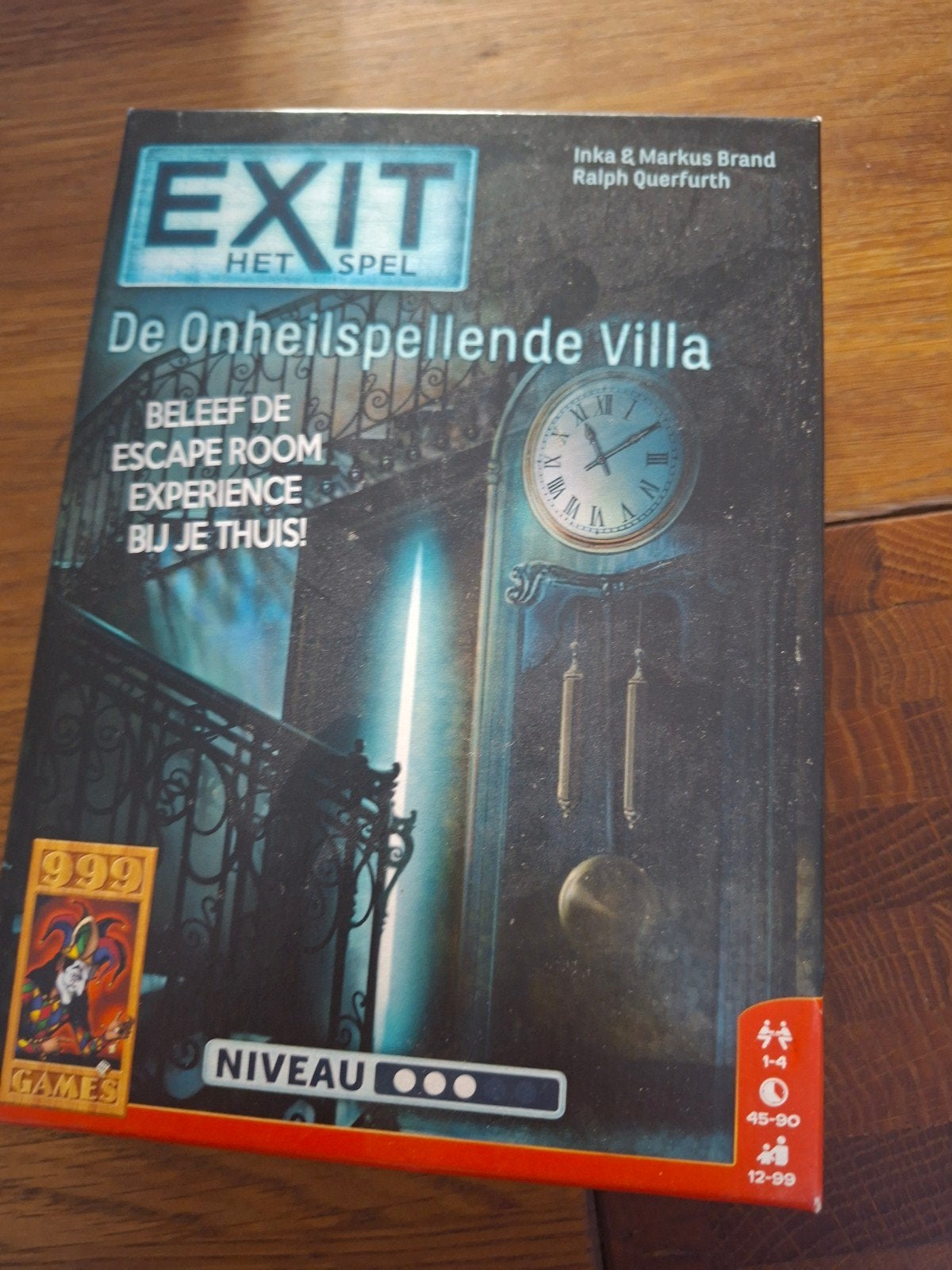EXIT Het Spel: De Onheilspellende Villa - Escape Room, Een of twee spelers, Ophalen of Verzenden, Zo goed als nieuw, 999 Games