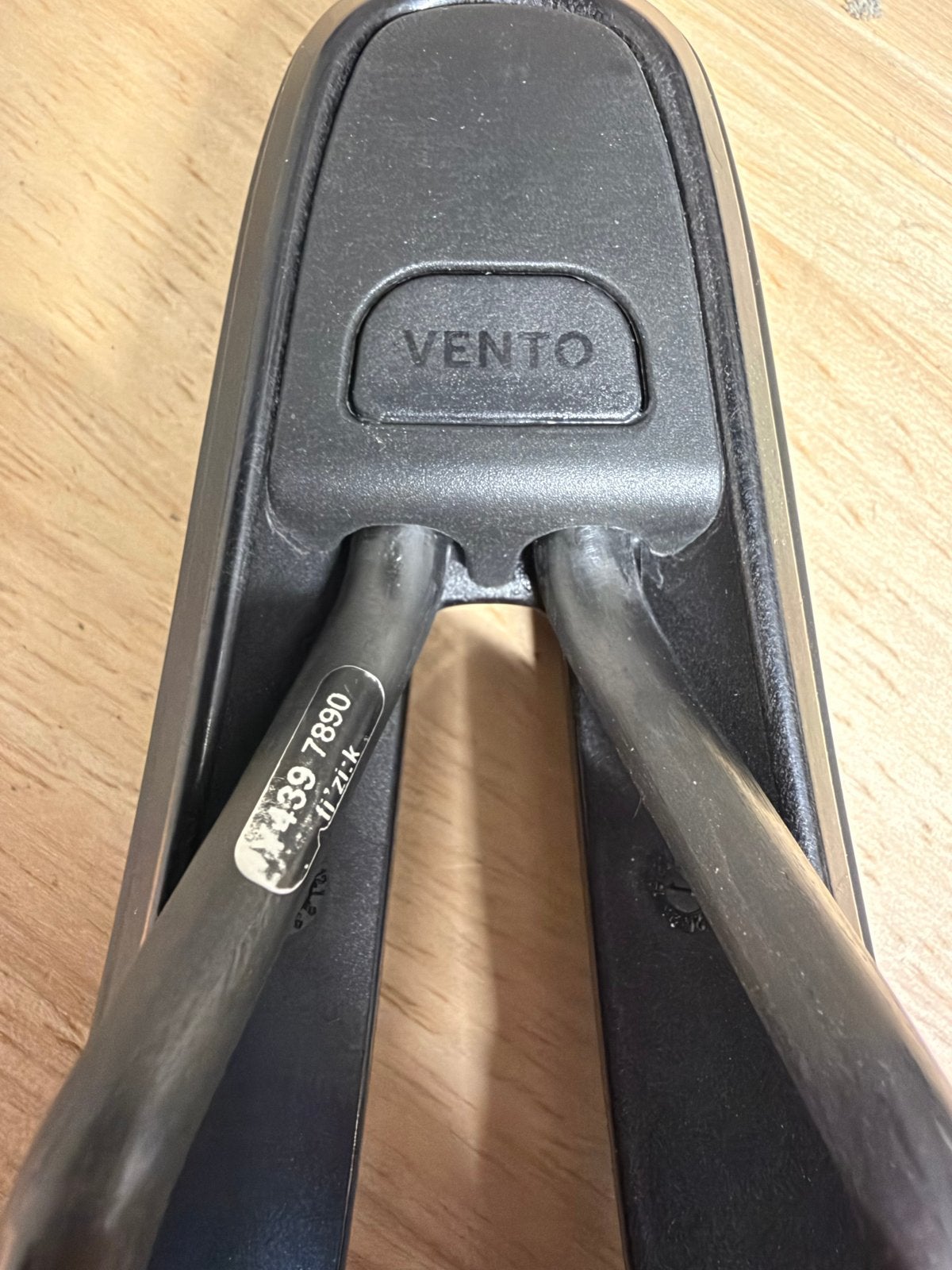 Fizik Vento Argo R3 zadel 140mm, Overige materialen, Ophalen of Verzenden, Zo goed als nieuw, Zadel
