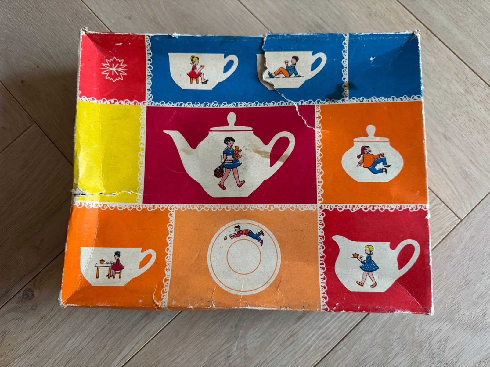 Vintage - Kinderserviesje - jaren 60, Antiek en Kunst, Ophalen