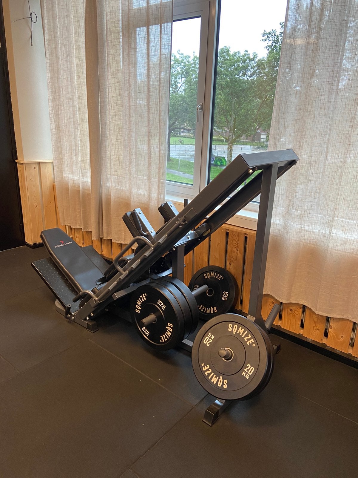 Leg press/Hack squat Machine, Ophalen, Zo goed als nieuw, Krachtstation