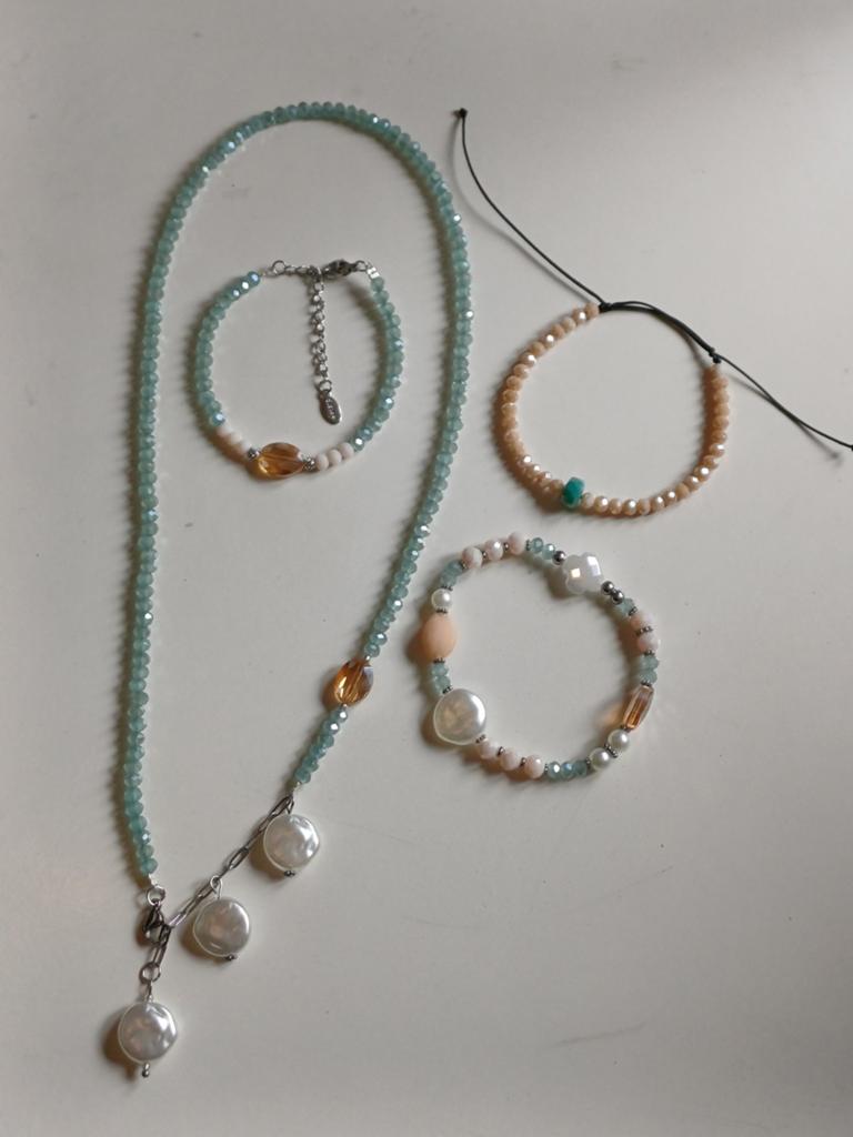stainless steel set ketting en armbandjes, Ophalen of Verzenden, Nieuw, Goud, Overige materialen