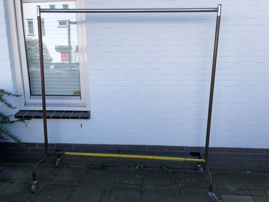 Hoge kleding rek transport rek met wielen markt, Kleding | Dames, Ophalen, Met wielen, Zo goed als nieuw