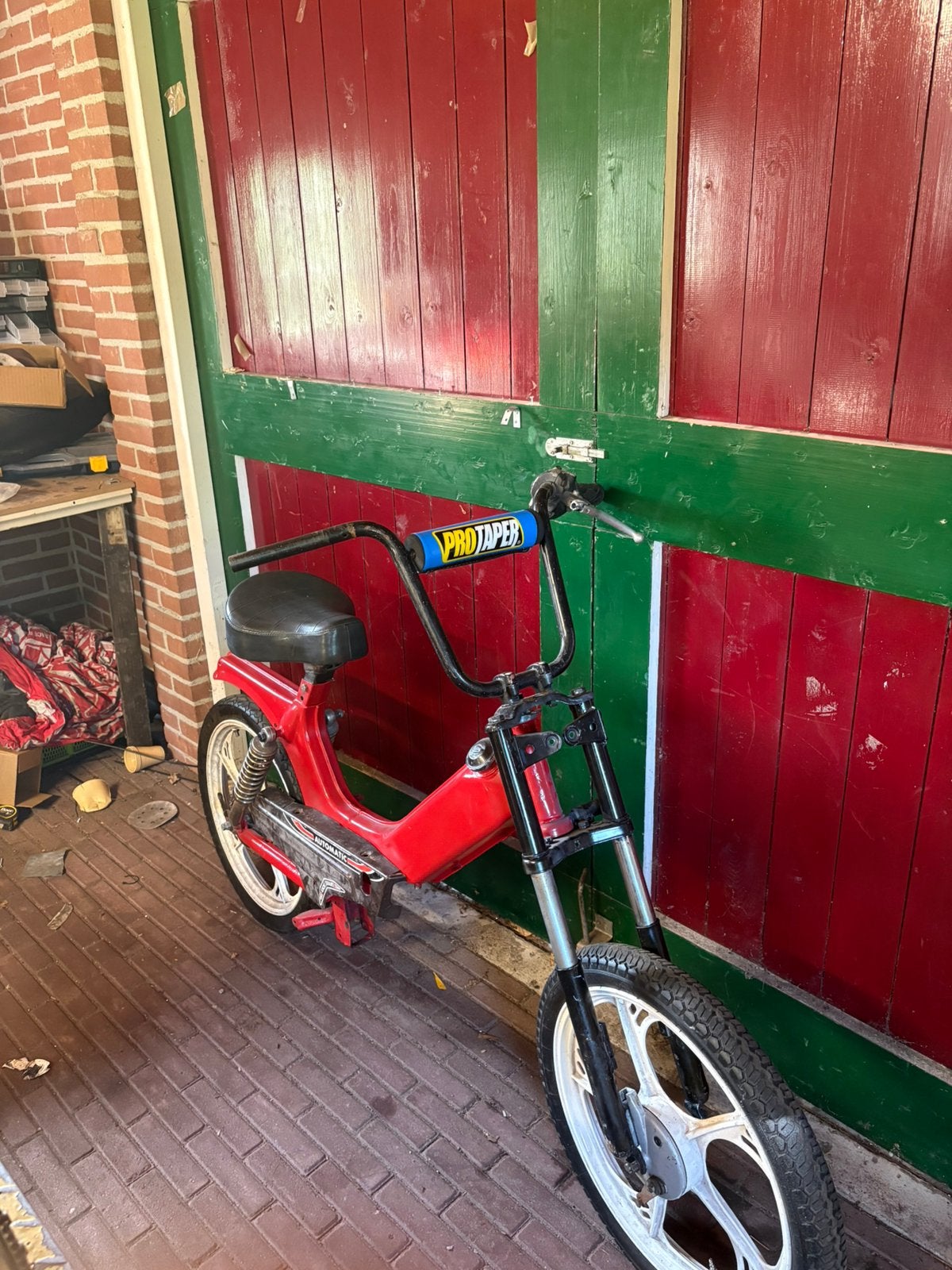 Tomos frame met onderdelen, Ophalen, Zo goed als nieuw