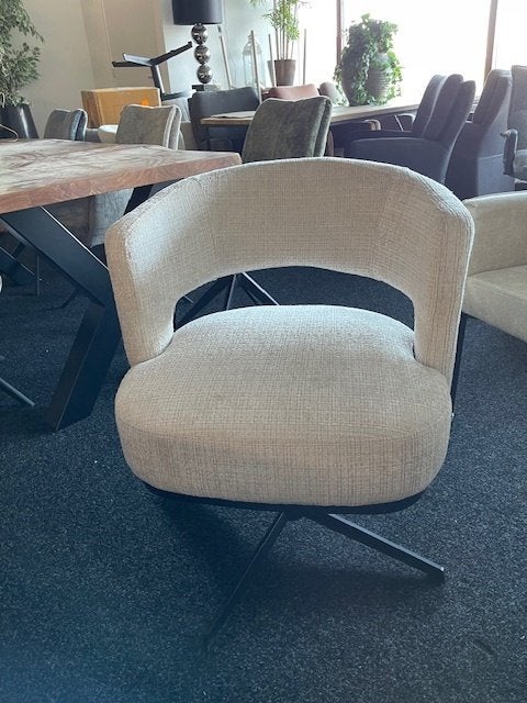 Eetstoelen 360 draaibaar van Klasse nu voor een zachte prijs, Overige kleuren, Nieuw, Ophalen of Verzenden, Metaal