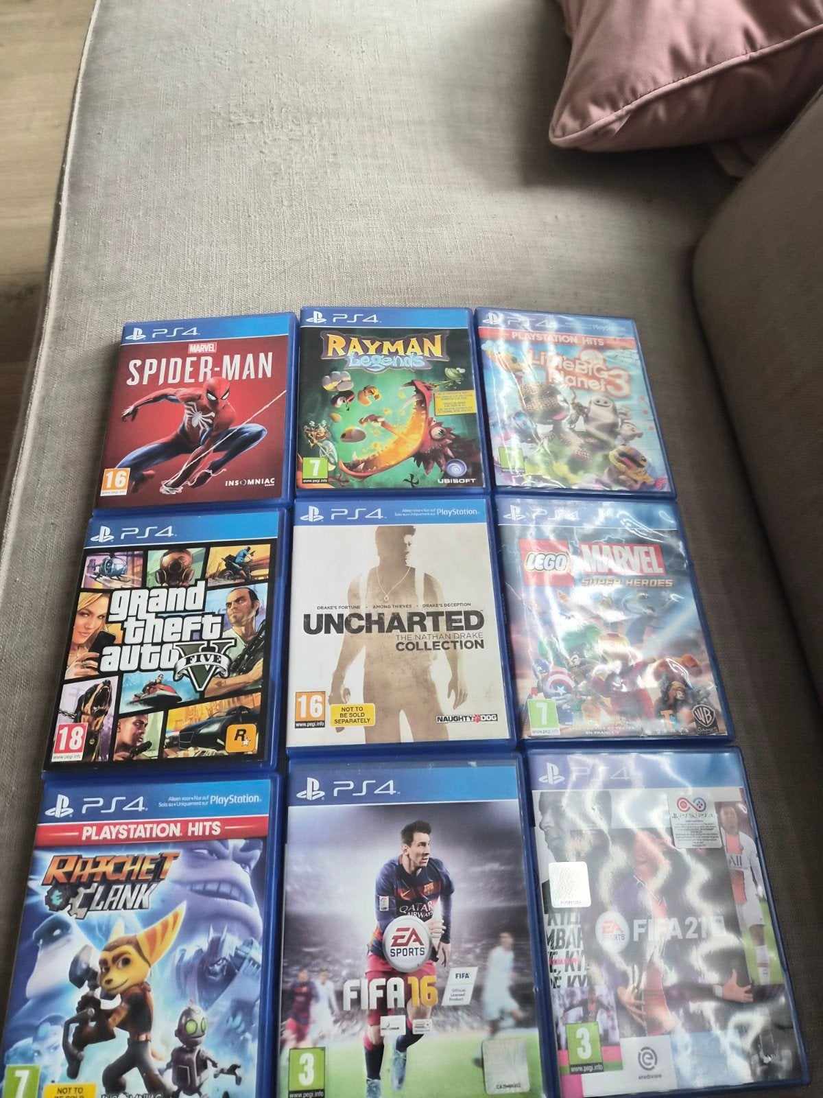 PS4 Games Bundel: Spider-Man, FIFA, GTA V en meer!, Spelcomputers en Games, Games | Sony PlayStation 4, Ophalen, Gebruikt, Vanaf 18 jaar