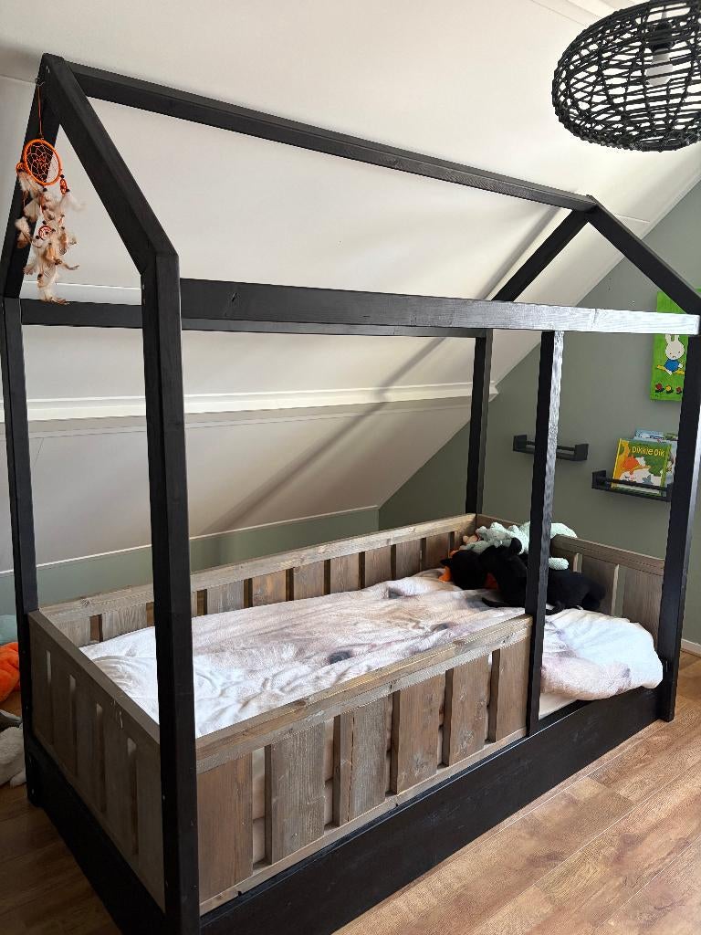 Stoer eenpersoonsbed kinderbed – huisjesmodel - 200x90, Kinderen en Baby's, Kinderkamer | Bedden, Ophalen, 85 tot 100 cm, Zo goed als nieuw
