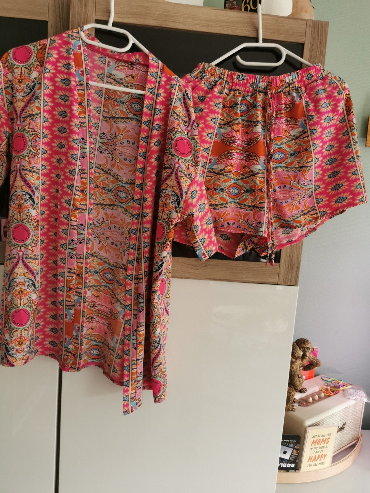 Korte broek met blouse dames maat L (40/42), Kleding | Dames, Blouses en Tunieken, Ophalen of Verzenden, Zo goed als nieuw, Overige kleuren