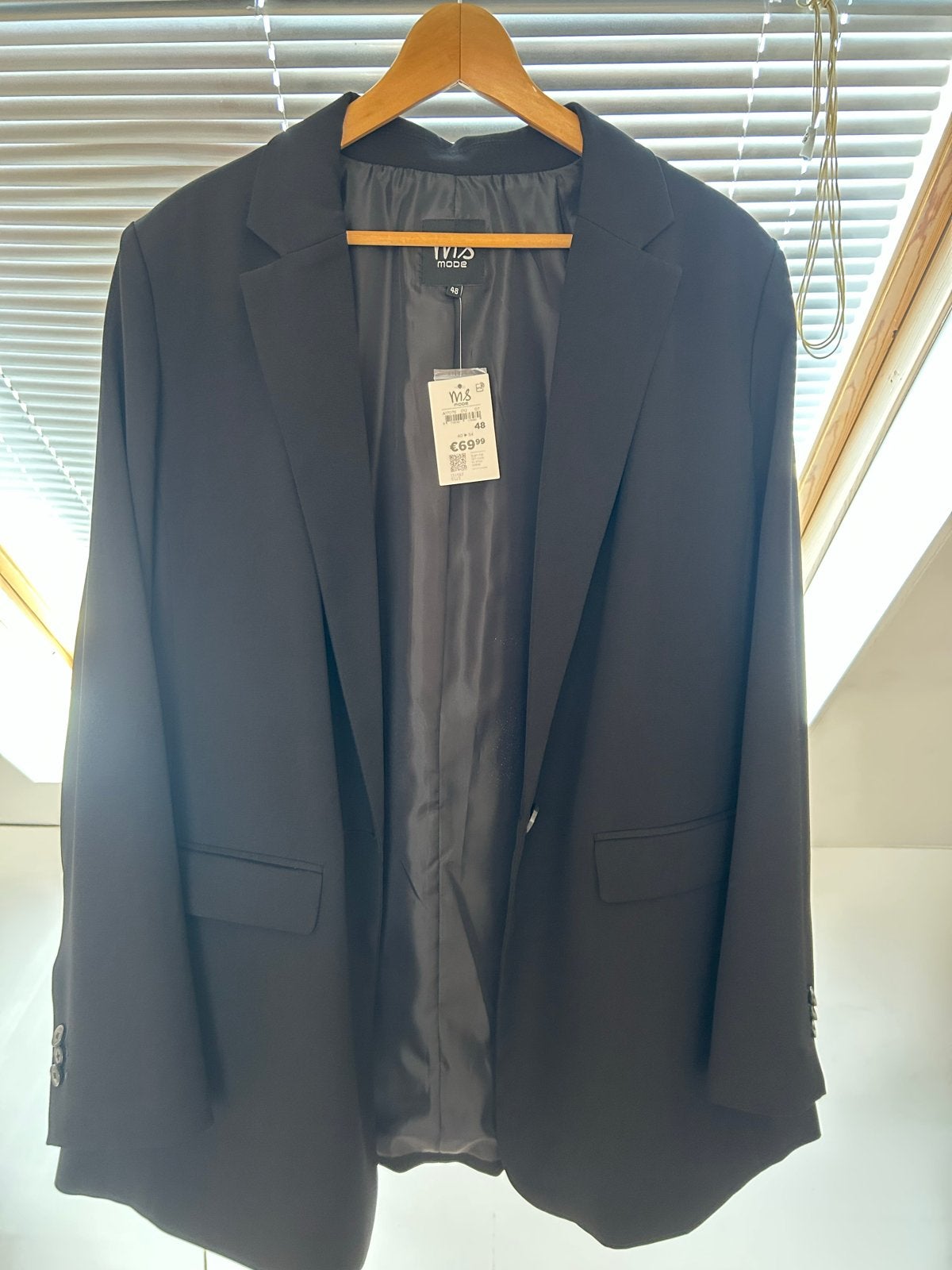 Stijlvolle zwarte blazer, broek en blouse set, Ophalen, Nieuw, Maat 46/48 (XL) of groter, Zwart