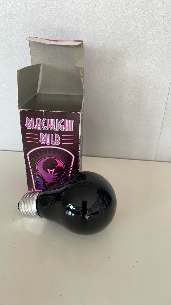 Blacklight Gloeilamp - Nieuw in Doos, Ophalen of Verzenden, Zo goed als nieuw, E27 (groot), Led-lamp