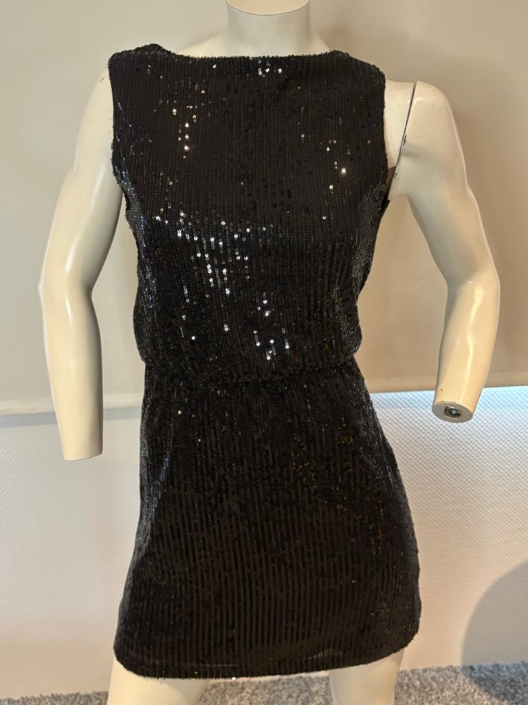 Guts Gusto pailletten jurkje met open rug maat S, Kleding | Dames, Jurken, Zwart, Ophalen of Verzenden, Zo goed als nieuw, Maat 36 (S)