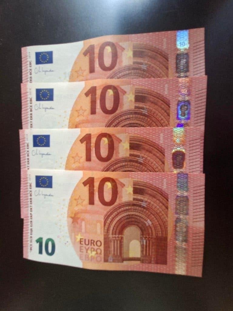 2014 Portugal 4x 10 euro Lagarde code M002 oplopende nrs, Postzegels en Munten, Bankbiljetten | Europa | Eurobiljetten, Verzenden