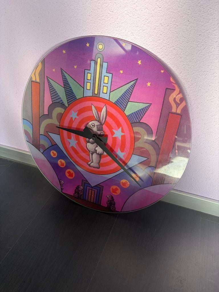 Dadara Wandklok 40cm Rond - Uniek Design met Konijn, Huis en Inrichting, Woonaccessoires | Klokken, Zo goed als nieuw, Wandklok