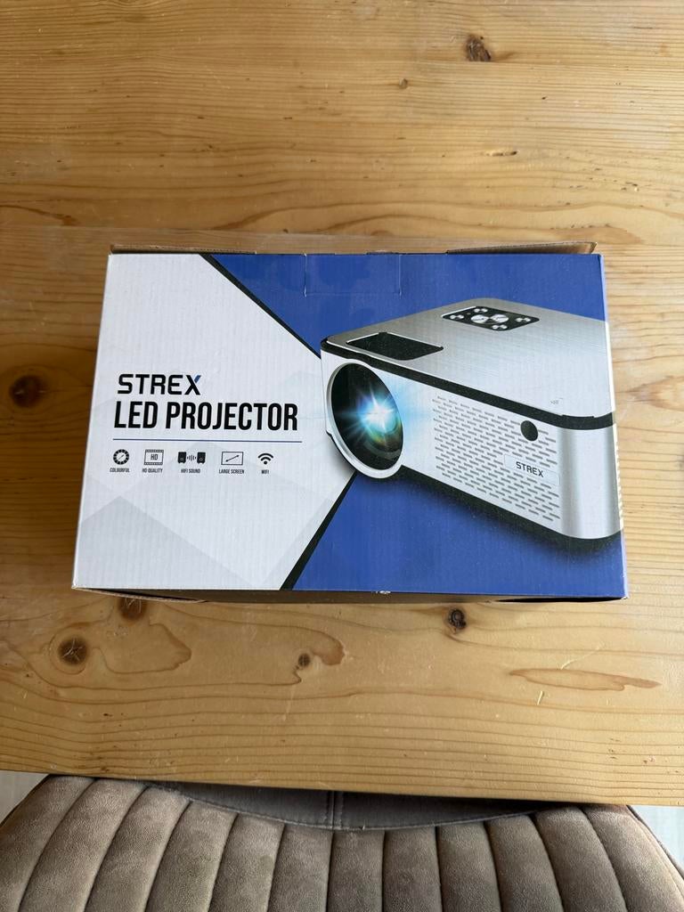 STREX LED Projector - Compact en Veelzijdig, Audio, Tv en Foto, Beamers, Ophalen of Verzenden, Zo goed als nieuw, LED, Full HD (1080)