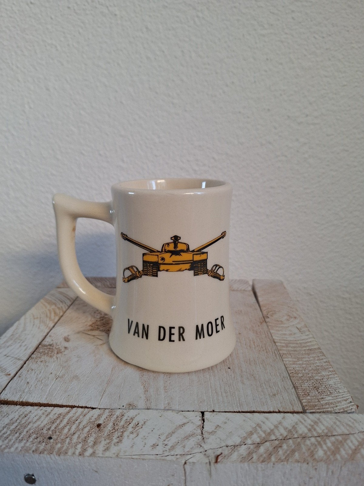 Vintage Tank Mok "Van der Moer" - 2nd Battalion 185th Armor, Ophalen