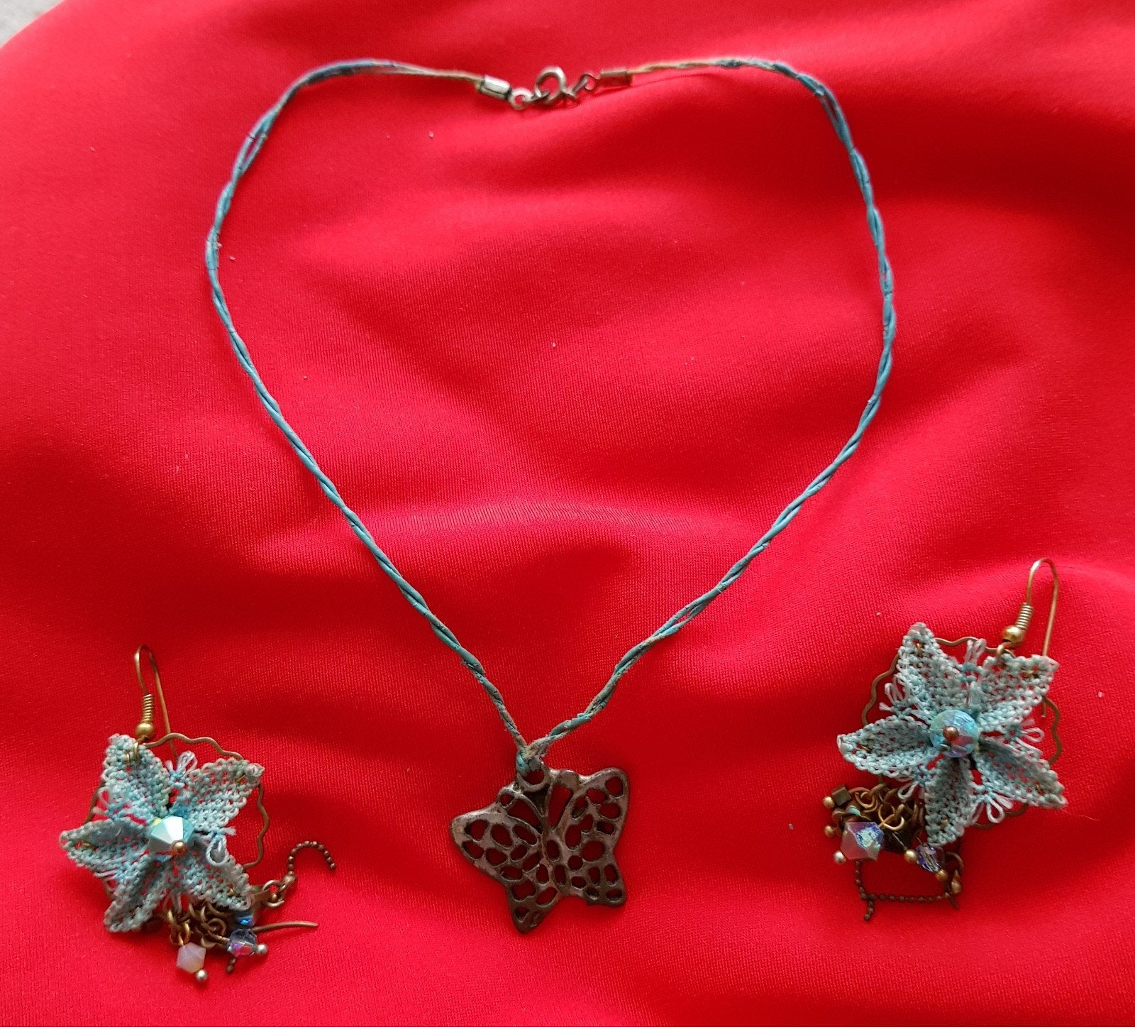 Sieraden setje hangers oorbellen zeester ketting vlinder, Verzenden, Gebruikt