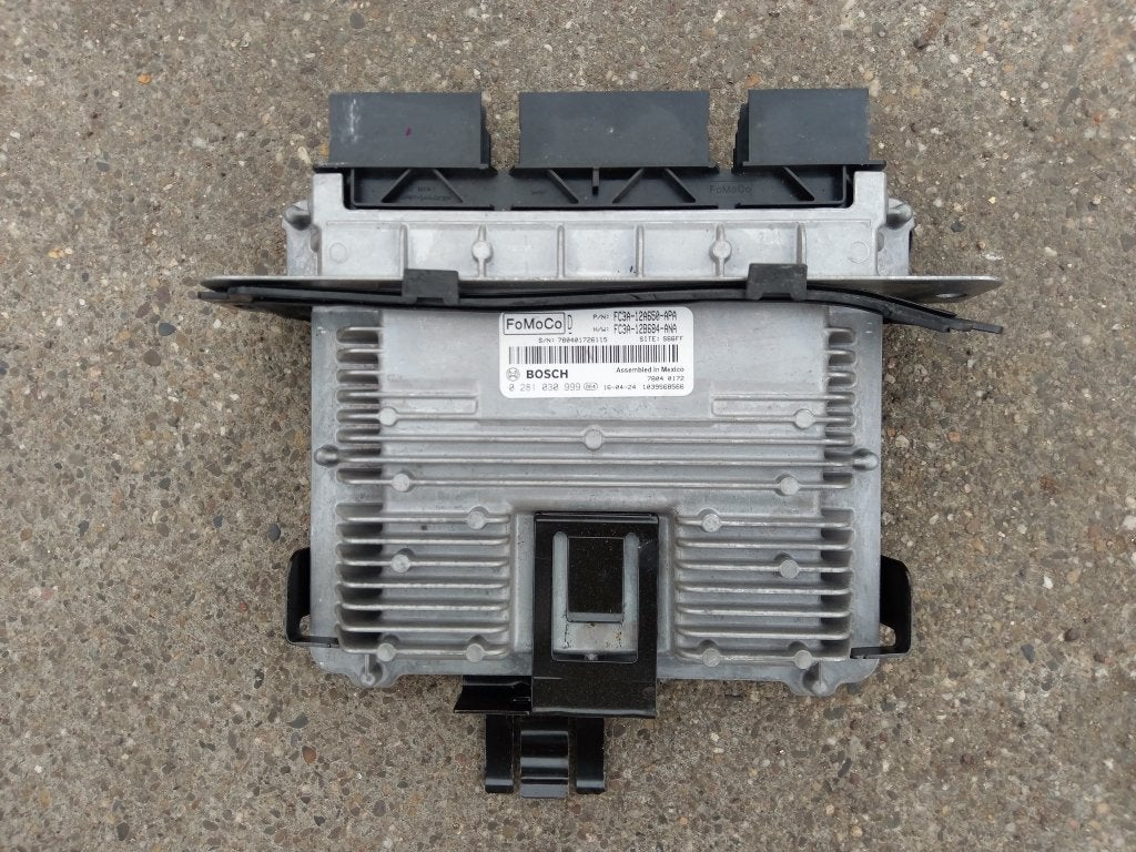 Ford F350 6.7ltr diesel motorcomputer 2015-2016, Gebruikt, Ford motor company, Ford USA, P.O. Box 6248, Dearborn, MI 48126