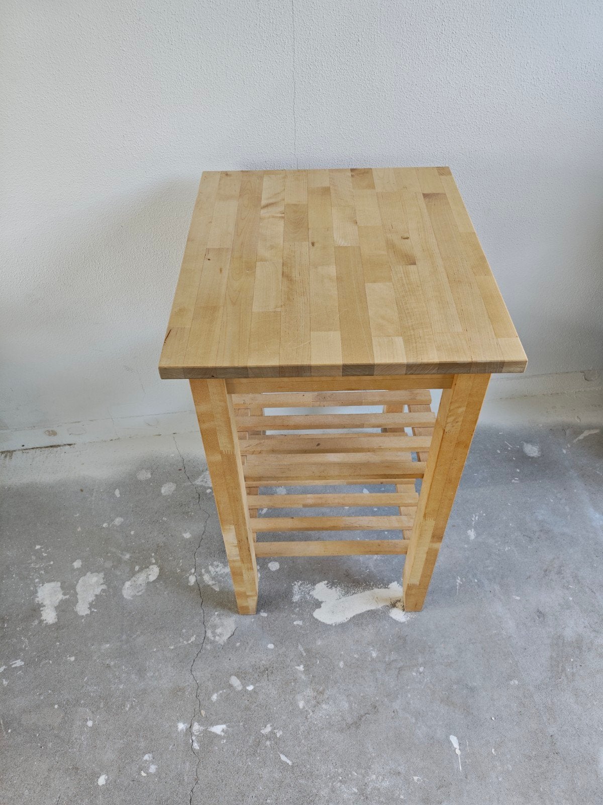 IKEA Bekväm keukentrolley/bijzettafel, mat gelakt, Huis en Inrichting, Ophalen, Gebruikt, Rechthoekig, Hout