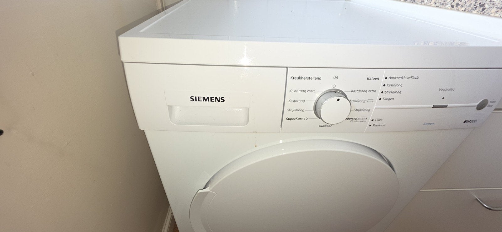 Siemens iQ300 Condensdroger - Wit, Goede Staat, Ophalen, 6 tot 8 kg, Zo goed als nieuw, Voorlader