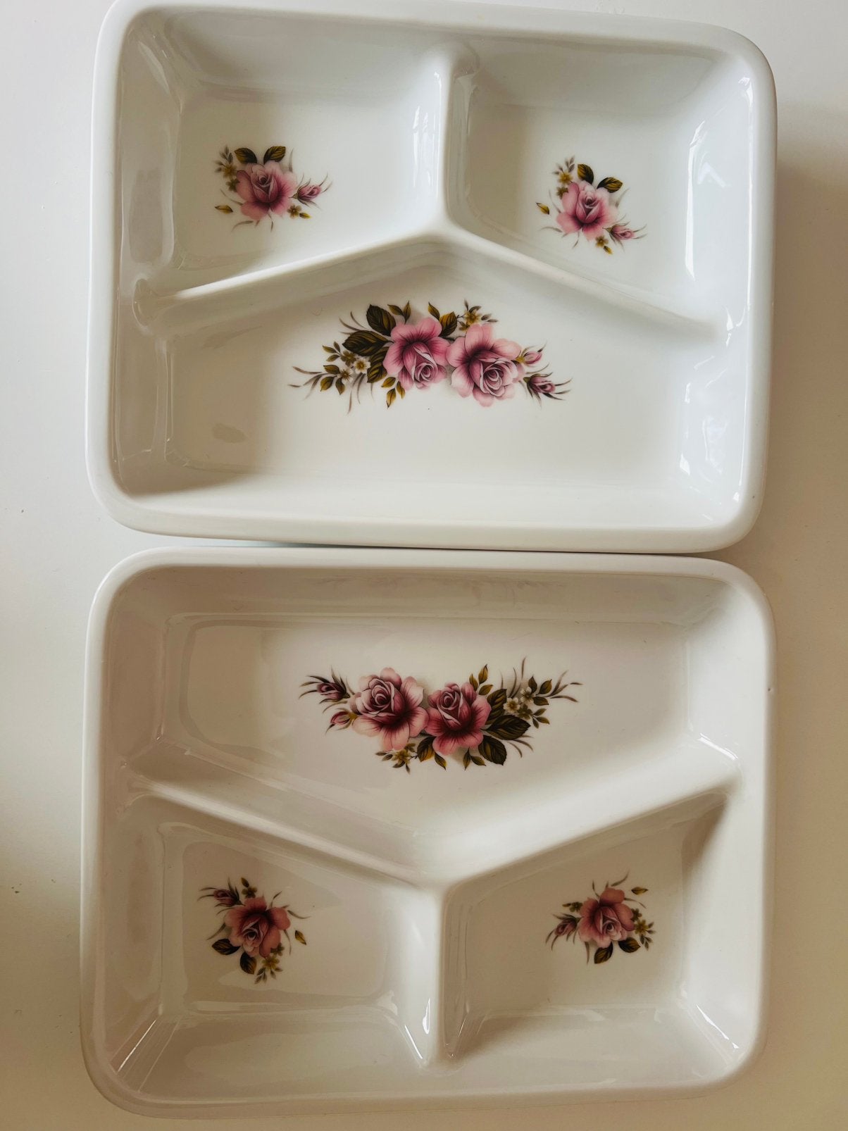 3 vaks schaal roos Schönwald, 2 schalen van  Schönwald., Ophalen of Verzenden, Glas, Overige stijlen, Schaal of Schalen
