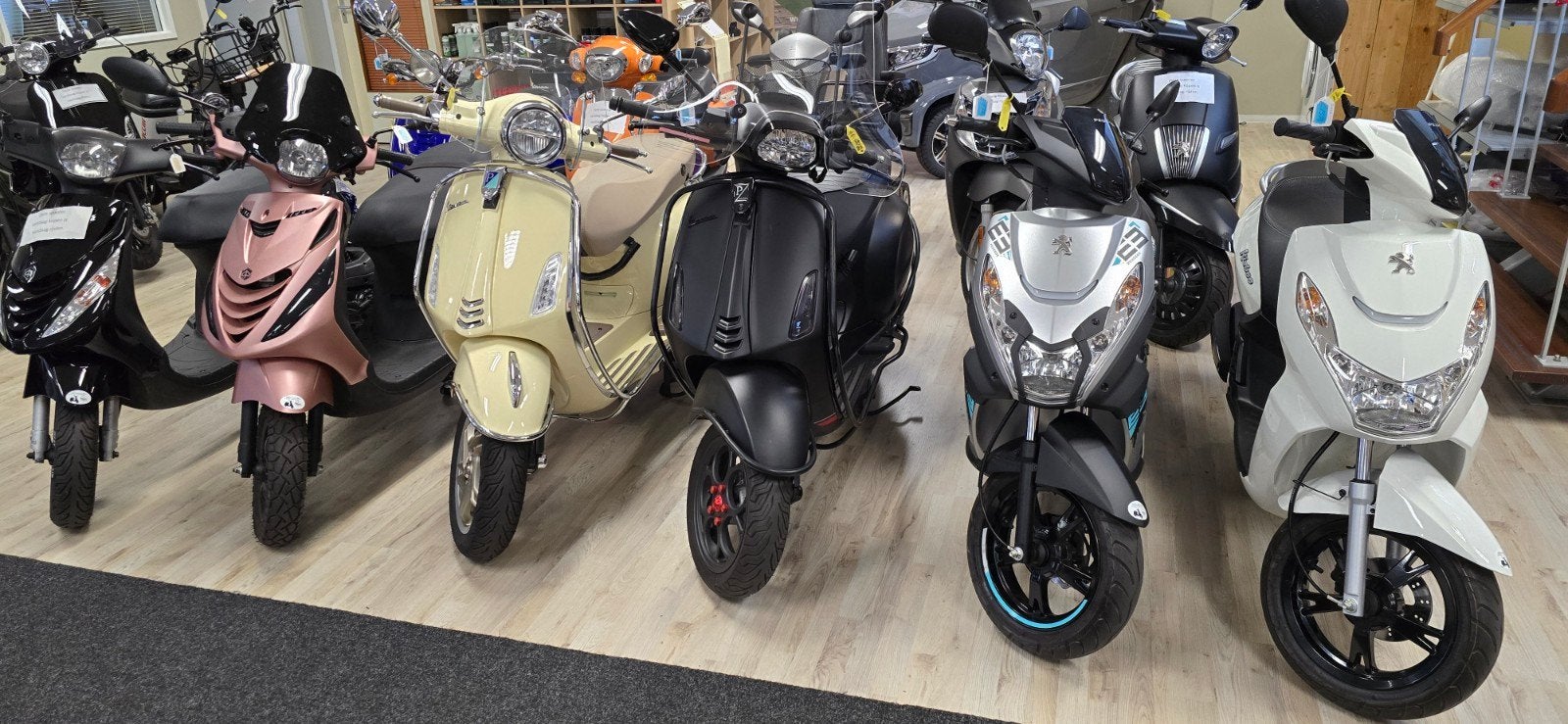occasions Vespa, s piaggio zip en meer, Fietsen en Brommers, Scooters | Piaggio, Ophalen, Zo goed als nieuw, Benzine, Zip