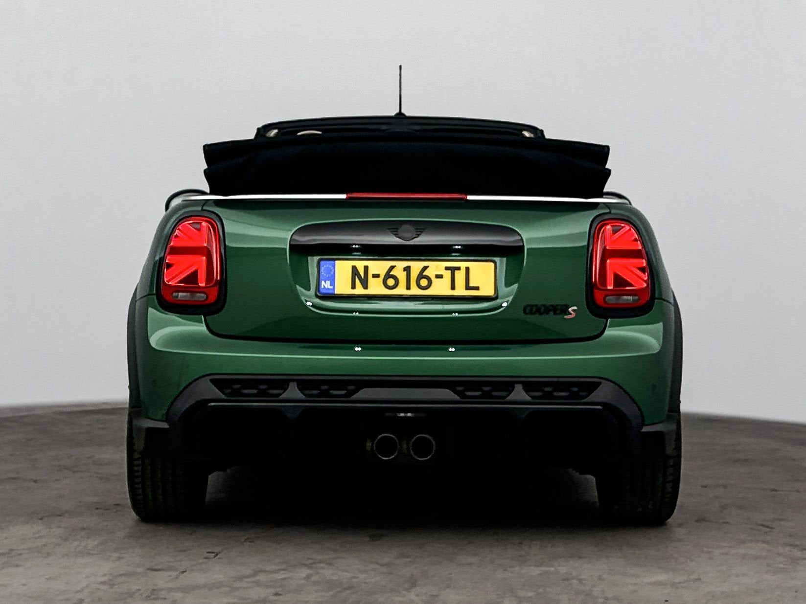 MINI Cabrio Cooper S John Cooper Works Automaat / Sportstoel, Auto's, 1300 kg, Gebruikt, Euro 6, 4 cilinders