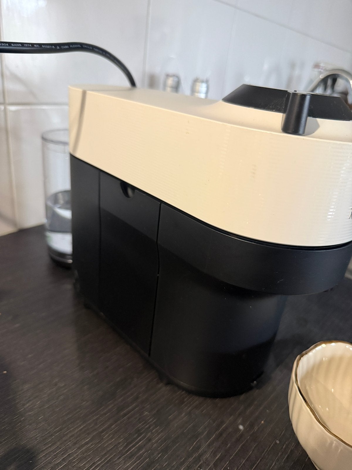 Foto 6 van Nespresso Vertuo Pop Koffiemachine - Zo goed als nieuw